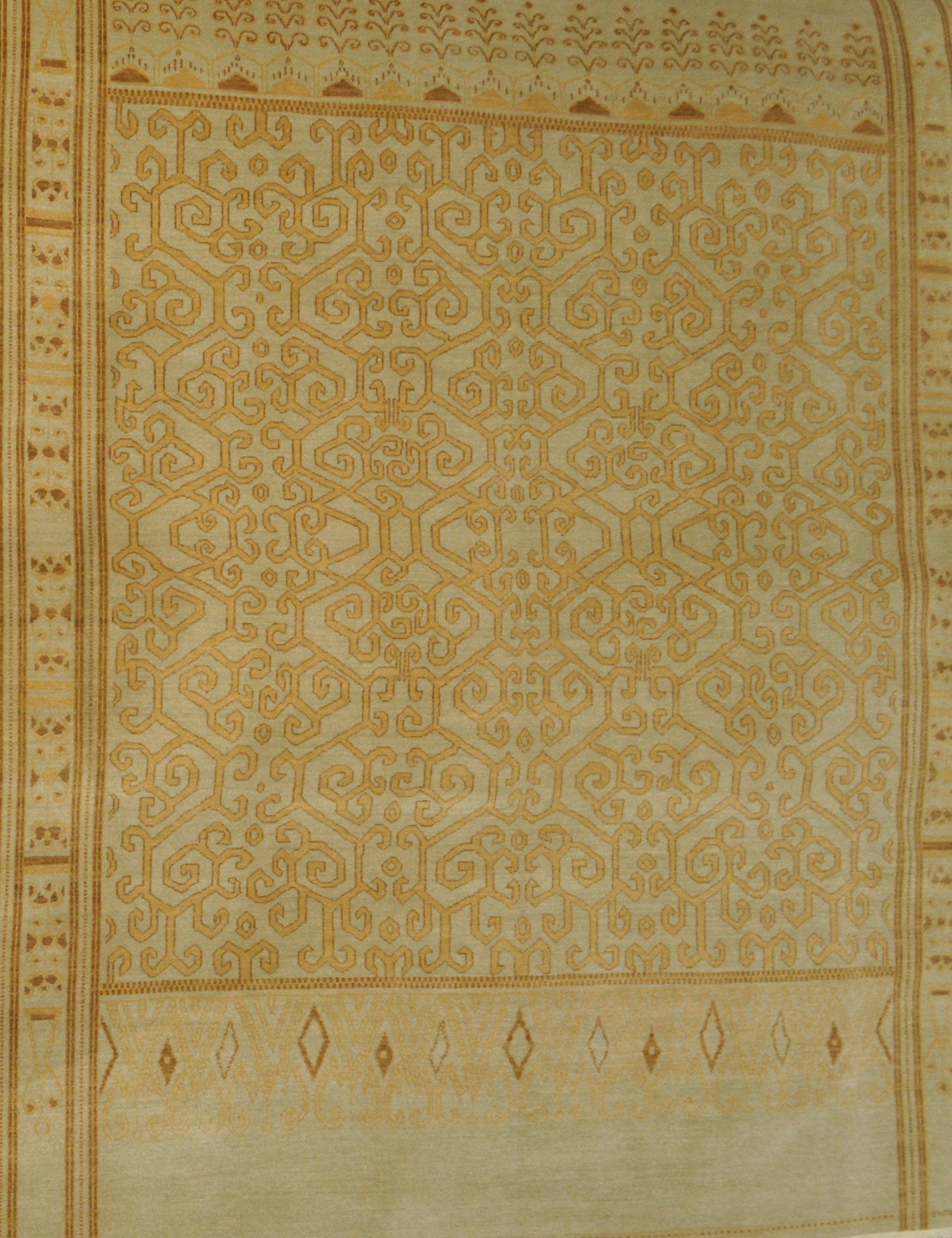Hand knotted rug