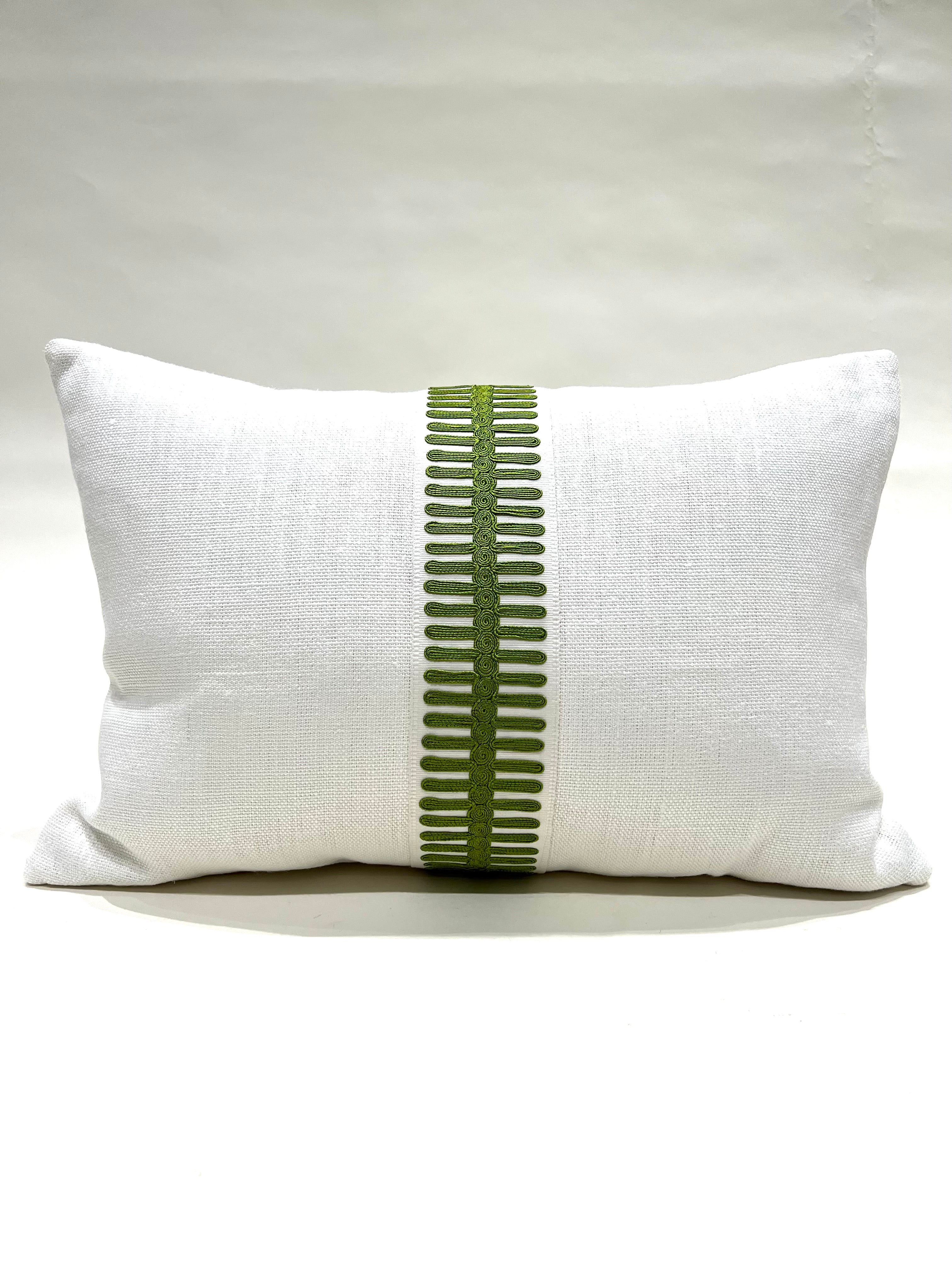 Slubby Linen Castile lumbar Pillow