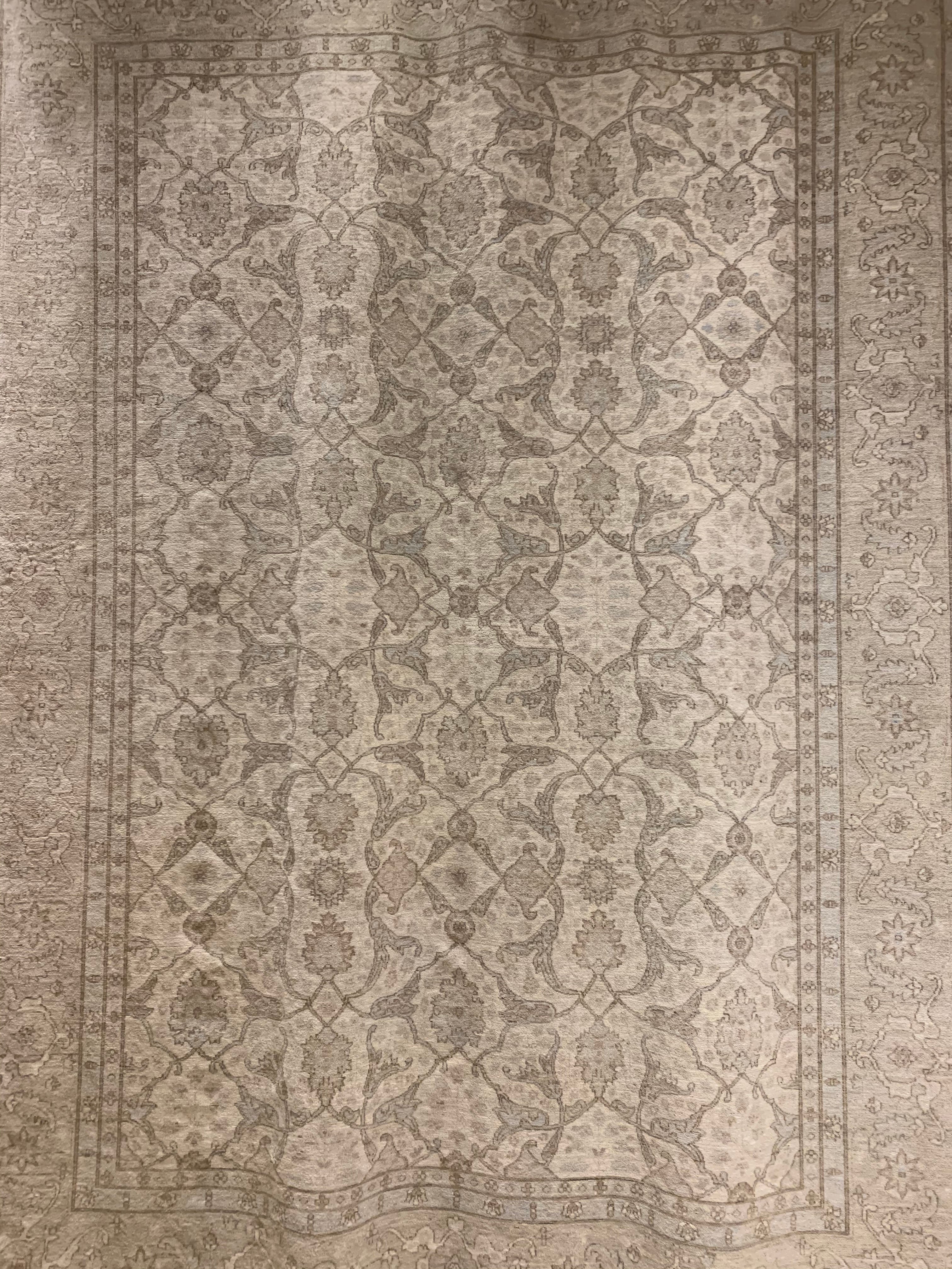 Hand Knotted Natural Dyed Rug